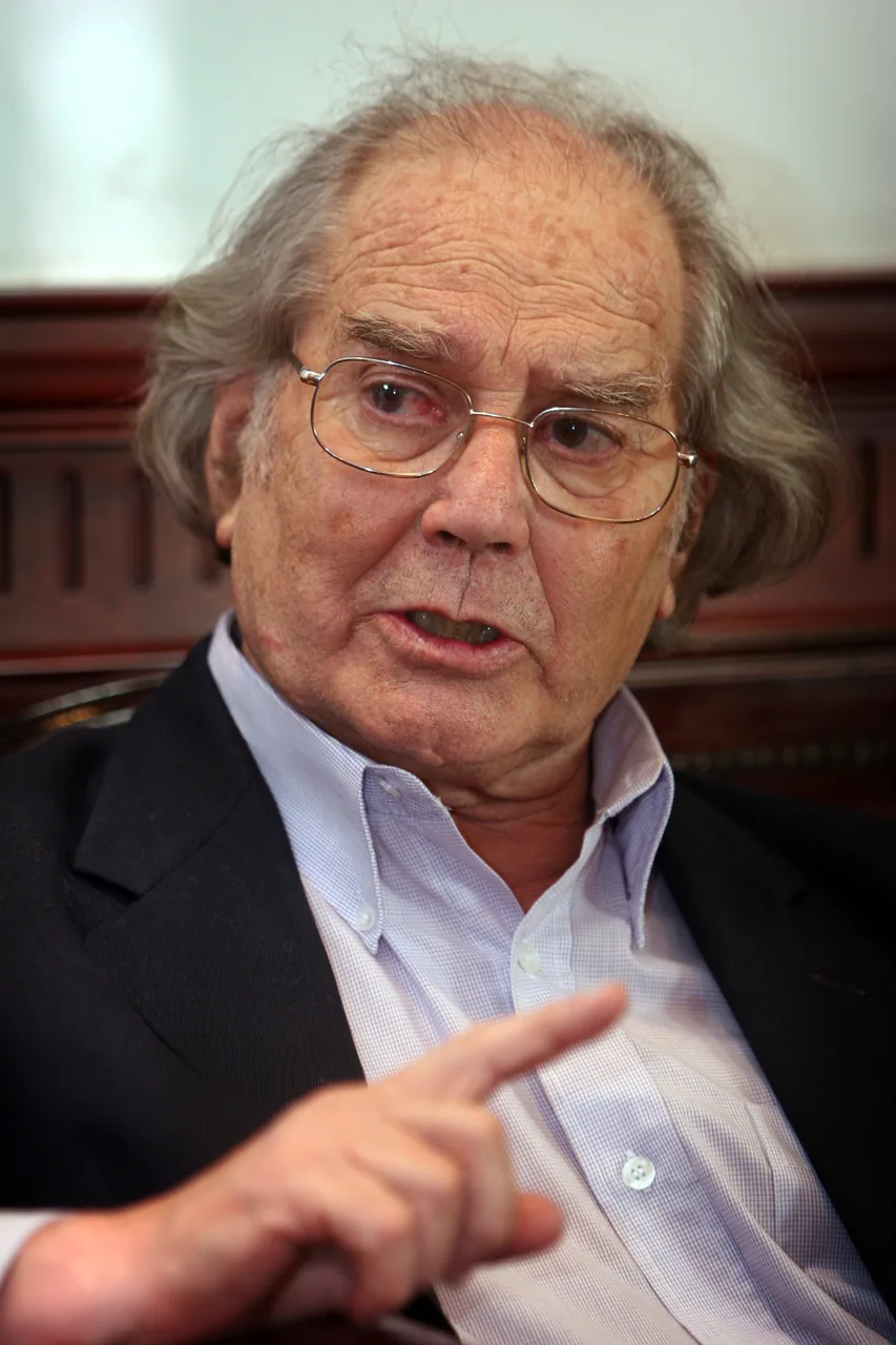 Adolfo Perez Esquivel