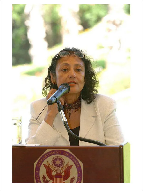 Bharati Mukherjee