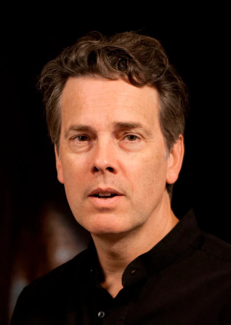 Stephen Hicks