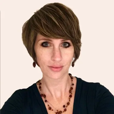 Liz Mair