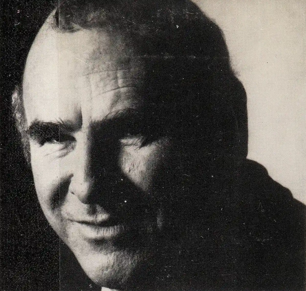 Clive James