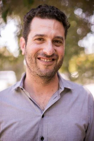 Andrew Lakoff